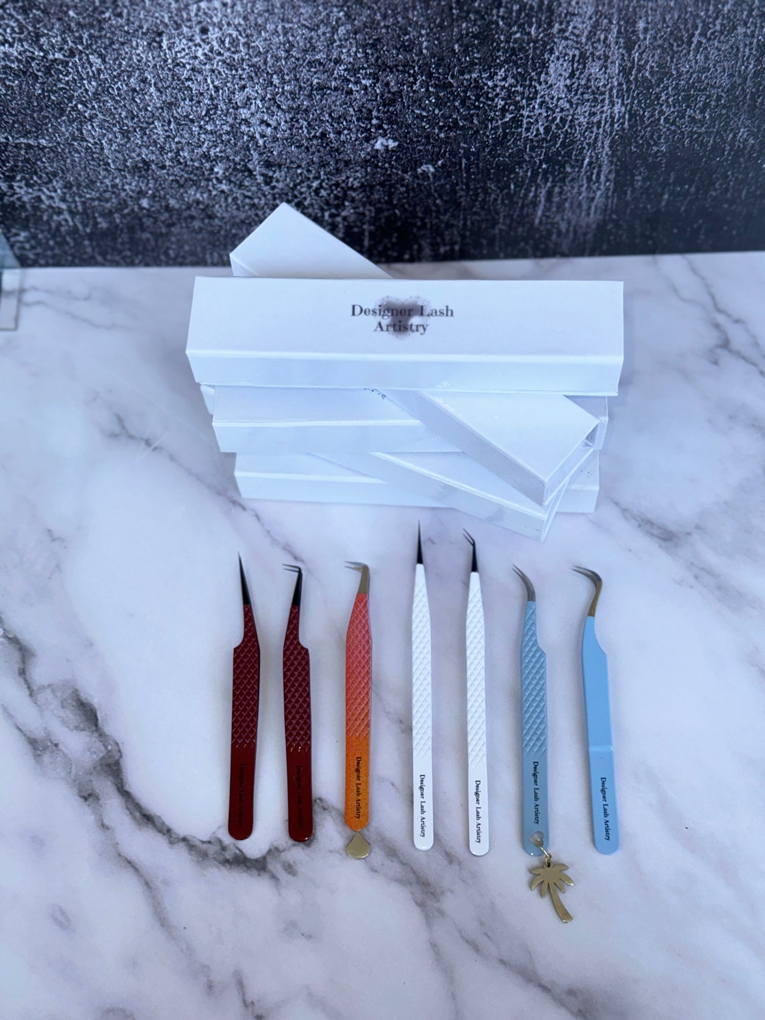 Tweezers